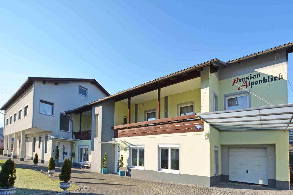 Sonniges Apartment Mit Balkon In Ruhelage Φίλλαχ Εξωτερικό φωτογραφία